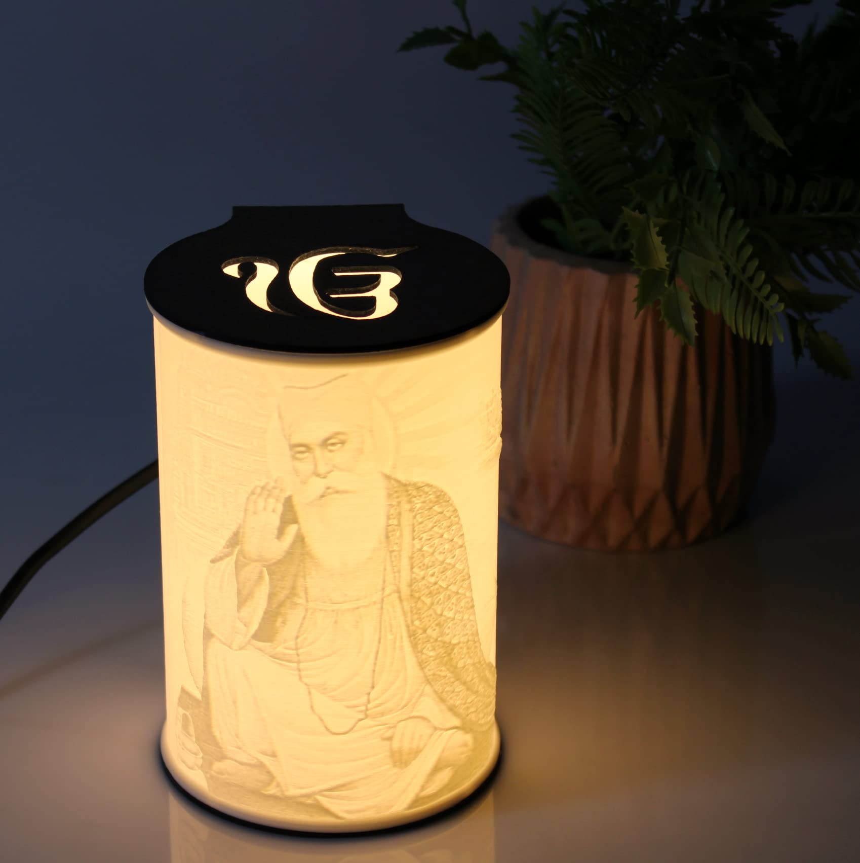 Guru Nanak Dev Lithophane lamp - 3D Printed lamp - L100mmXB110mmX H150mm