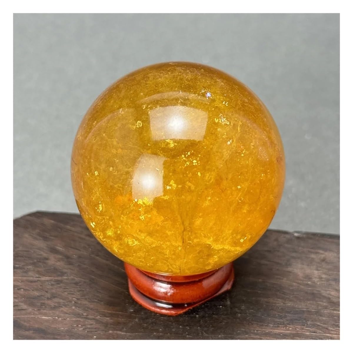 Bola de lepidolita premium pulida de 45mm con destellos de oro natural