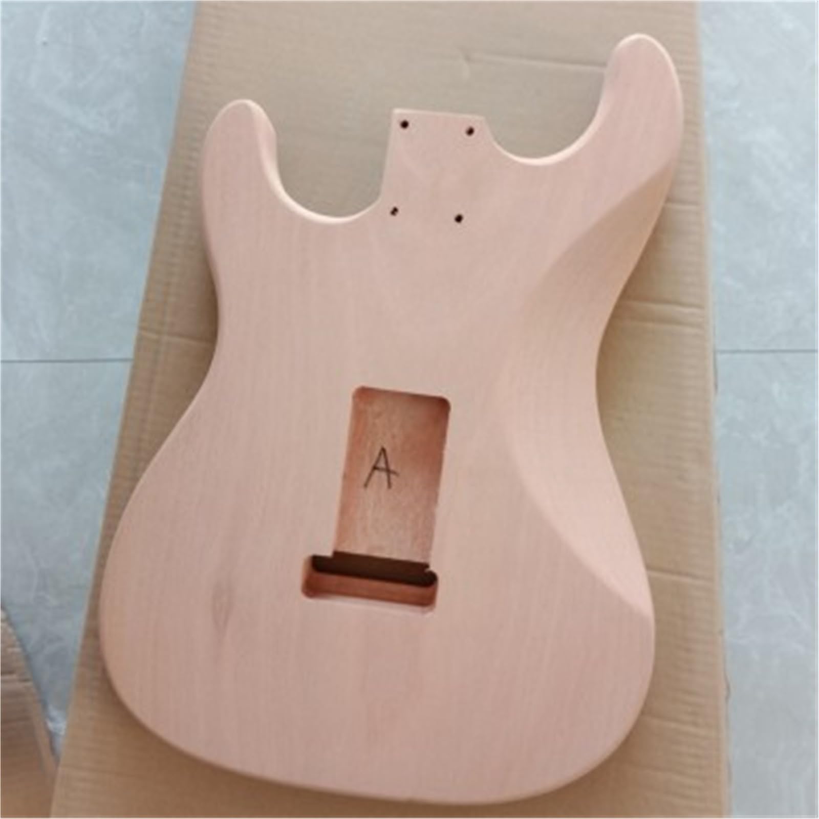 Unfinished Guitar Body The Whole Mahogany Body Is Suitable For ST Single Crank Electric Guitar Accessories