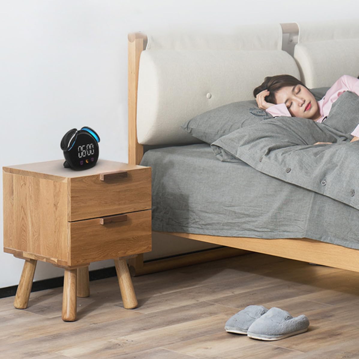 Reloj Despertador Luz de Inducción Creativo Negro Forma de Hongo y Pantalla de Brillo Día y Noche, Material Plástico Resistente para Dormitorio