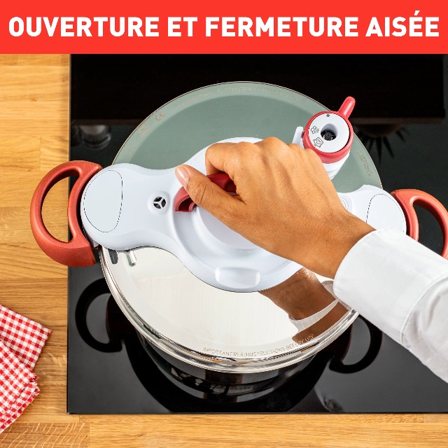 Autocuiseur Cocotte 7.5L Avec Ouverture À Une Main ClipsoMinut' Easy Tefal P4624866