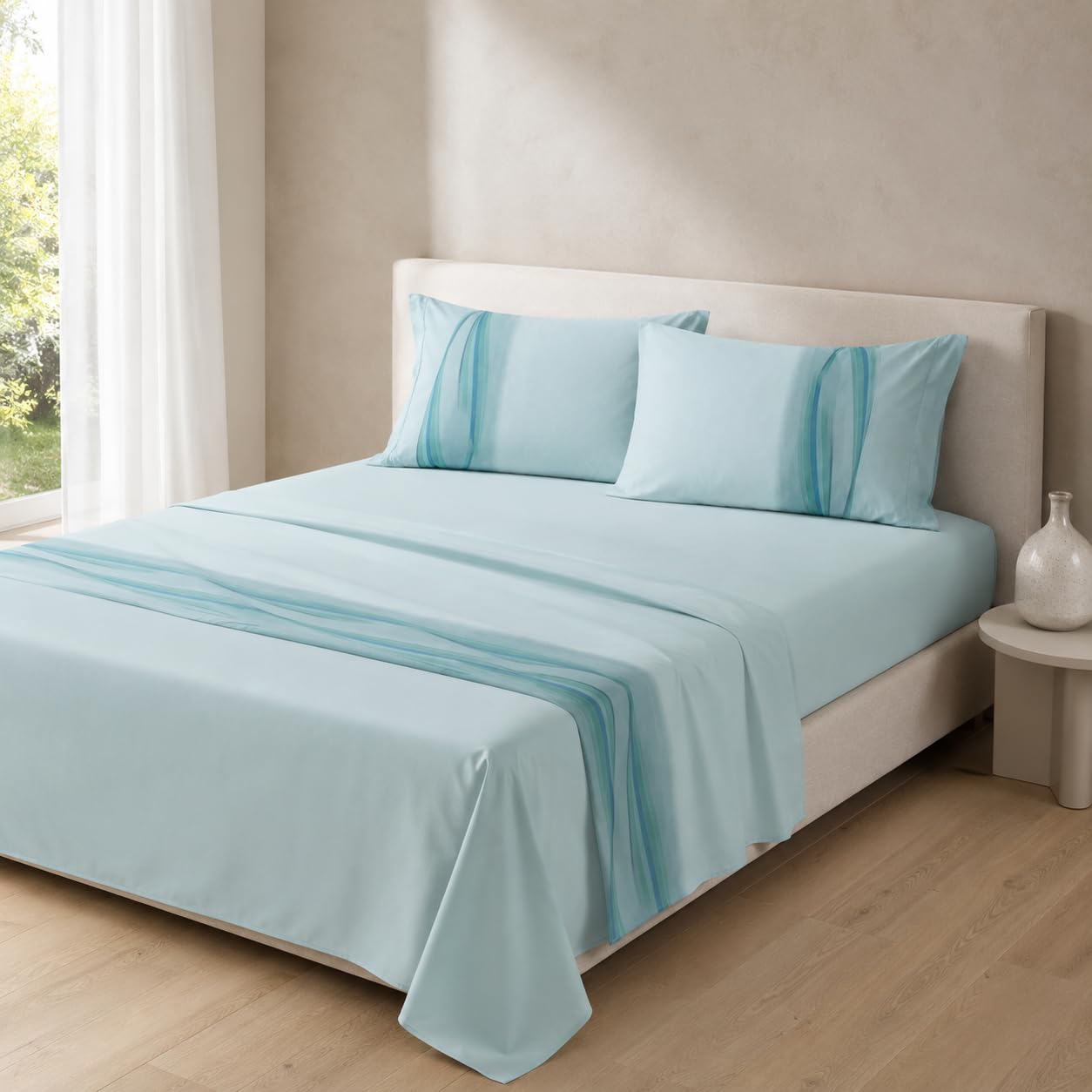 GALEONE Set Lenzuola Estive | Una Piazza e Mezza Francese - 100% Cotone - Lenzuolo Sopra 200x280cm - Sotto con Angoli 140x200-2 Federe 50x80 cm | Morbido Cotone, Comfort Estivo - Night Azzurro