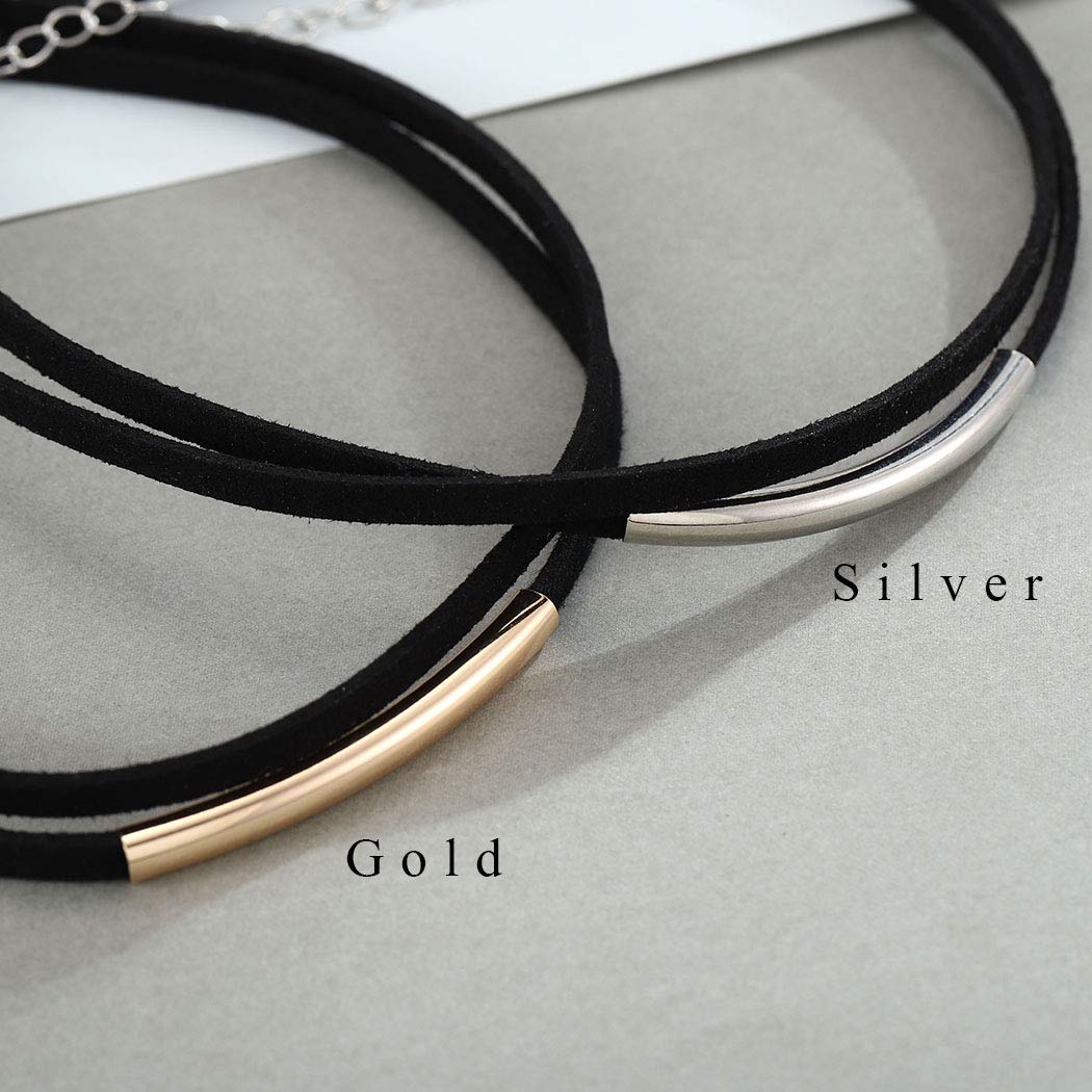 Collana in velluto con ciondolo a forma di lu - Italia