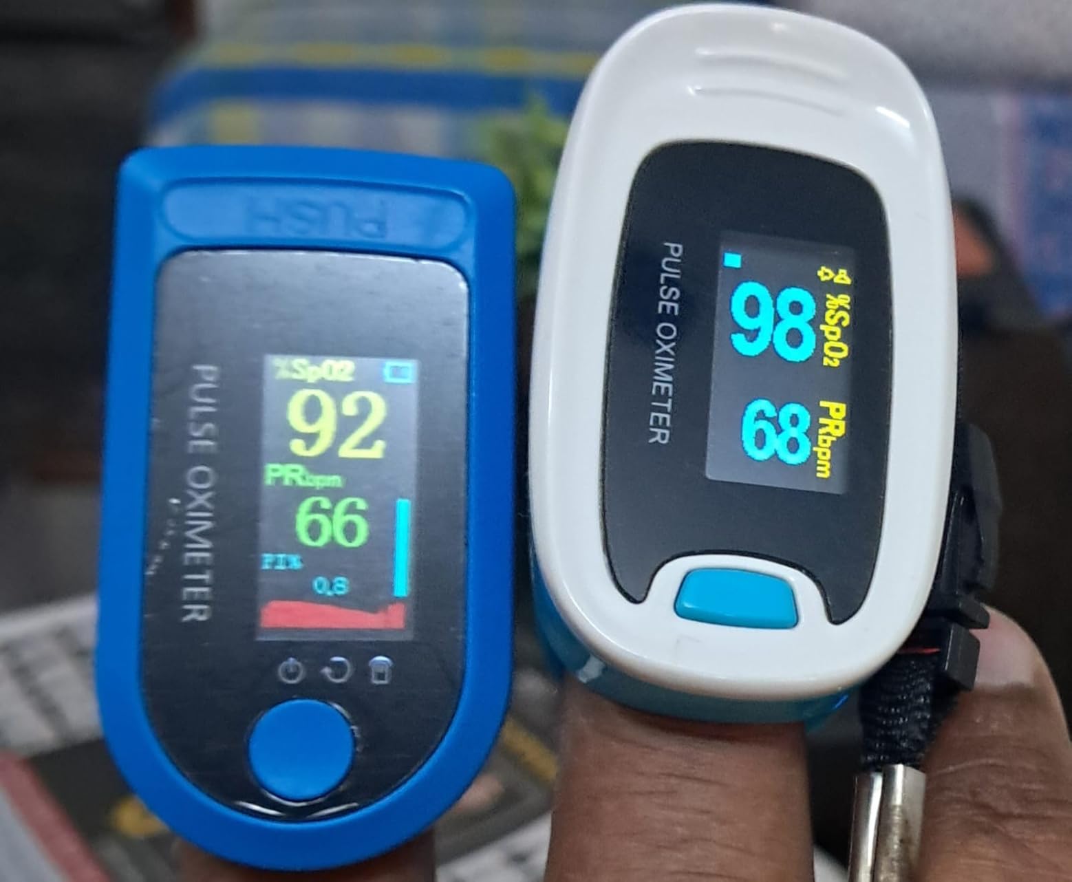 PREMIUM Digital Pulse Oximeter, Blue Medical Device with TFT Display ...