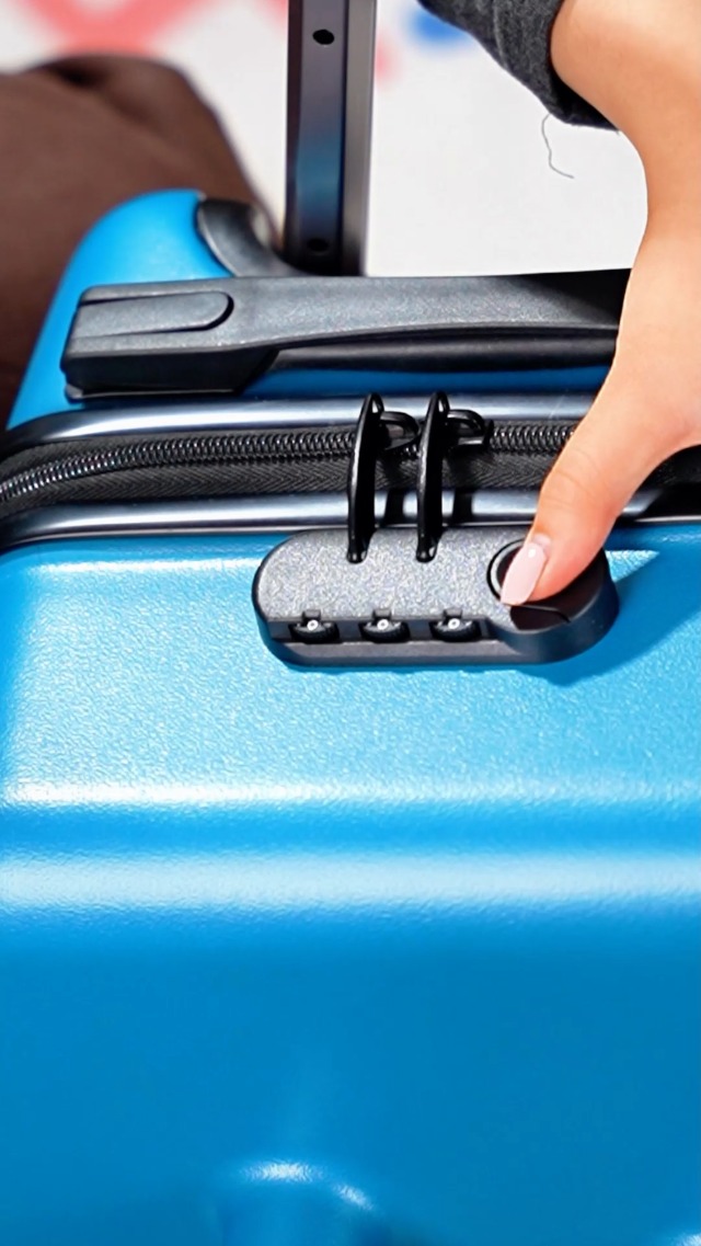 Amazon | [Glowturn] 子供が乗れるキッズキャリー キャリーケース