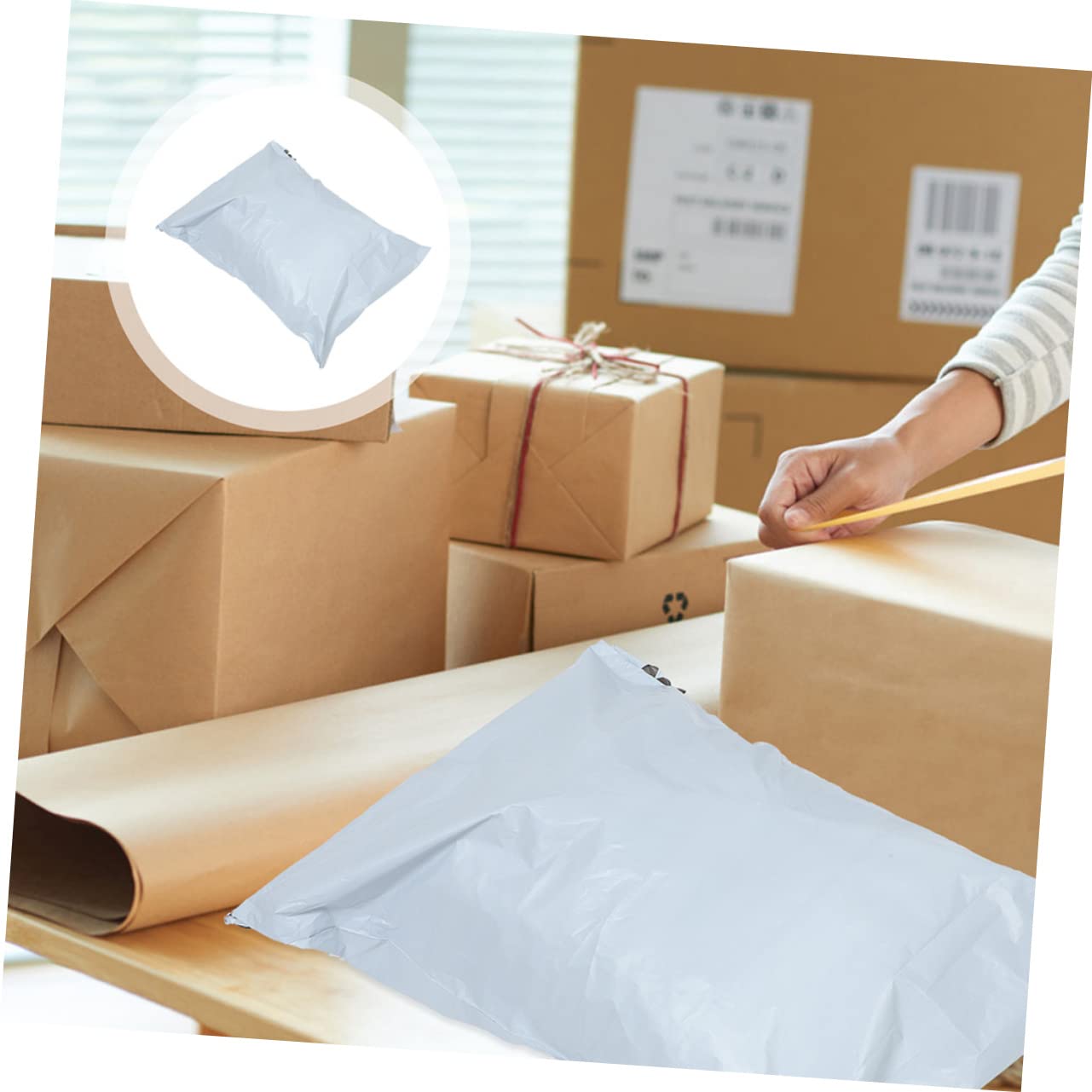 HOMSFOU 100pezzi Buste Per Spedizione Impermeabili Auto-adesive Sacchetti Per Abbigliamento e Accessori Per Confezionamento e Spedizione Sicura