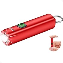 Blukar Mini Torcia LED Ricaricabile, Super Luminoso Torcia EDC Tascabile con Portachiavi, 3 Modalità, Funzione di Memoria, Impermeabile Portatile Flashlight per Campeggio, Pesca, Emergenza-Rosso