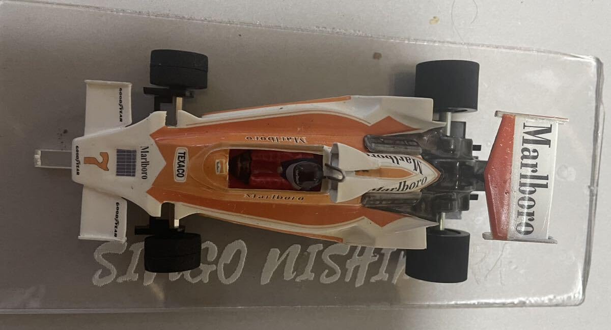 永大グリップ　マルボロ マクラーレン M-26 Fー1 1/20スケール工具つき 永大グリップ マルボロ マクラーレン M-26 Fー1 1/20スケール