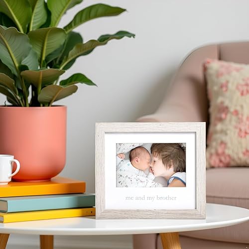 Vista 6 de Kate & Milo Marco Rustic Me & My Brother, regalos para hermanos, regalo pequeño o grande, guardería del bosque