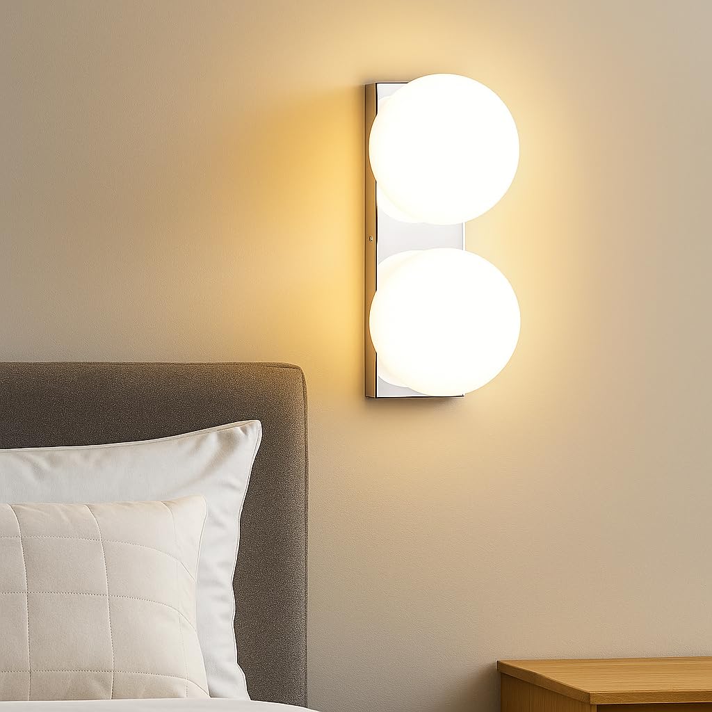 Alpinaluz Applique da parete con 2 sfere in vetro opaco Ø150 mm - Base rettangolare in metallo cromato - Stile moderno decorativo - Boccole E27 - Doppia luce per interni