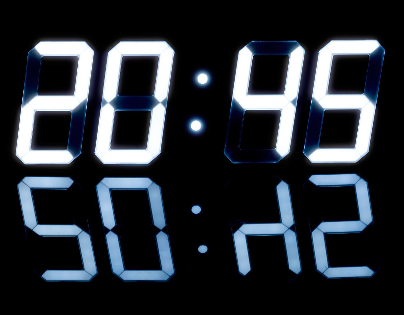 Lunartec Horloge LED Digitale Design 3D avec Fonction réveil - Grande
