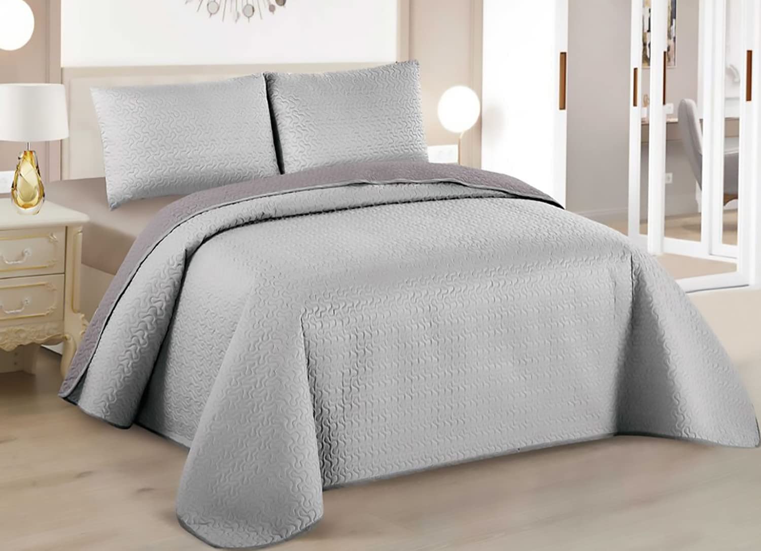 Colcha Boutis para Primavera y Verano Bicolor Reversible Liso de Color Gris + 2 Funda Cojin 50x70 cm - Colcha Ligera Fina Entretiempo (Cama 150, 240x260cm)