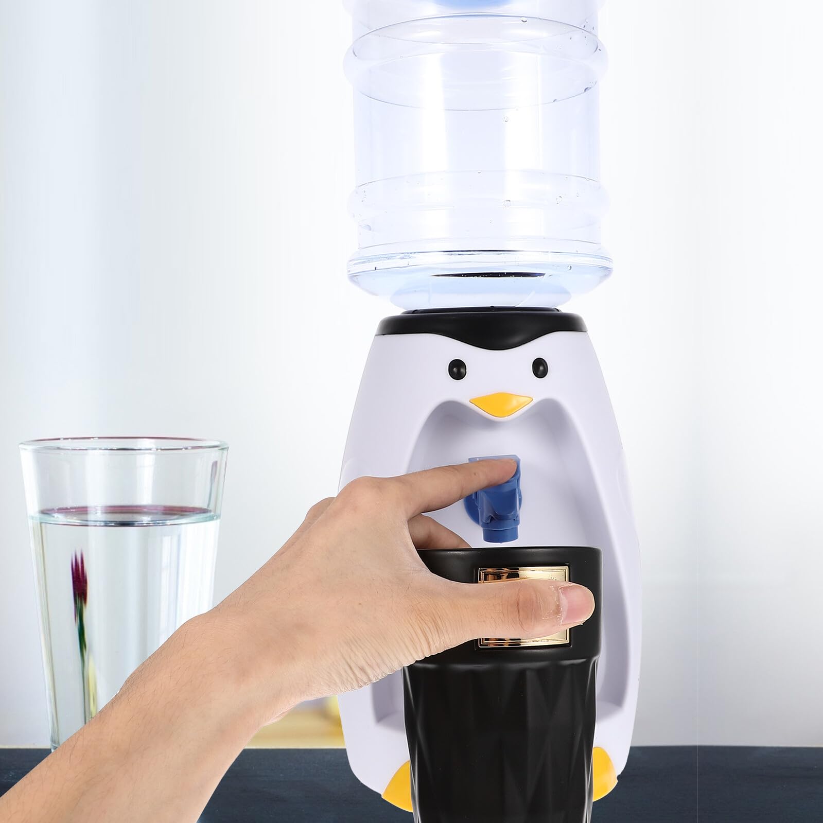 Didiseaon Dispensador de Máquina Agua Pequeño y Atractivo Eléctrico Fría Hogar Sala Té Diseño Compacto Capacidad 200 Ml Fácil Operar Adecuado Uso Doméstico Espacios Reducidos