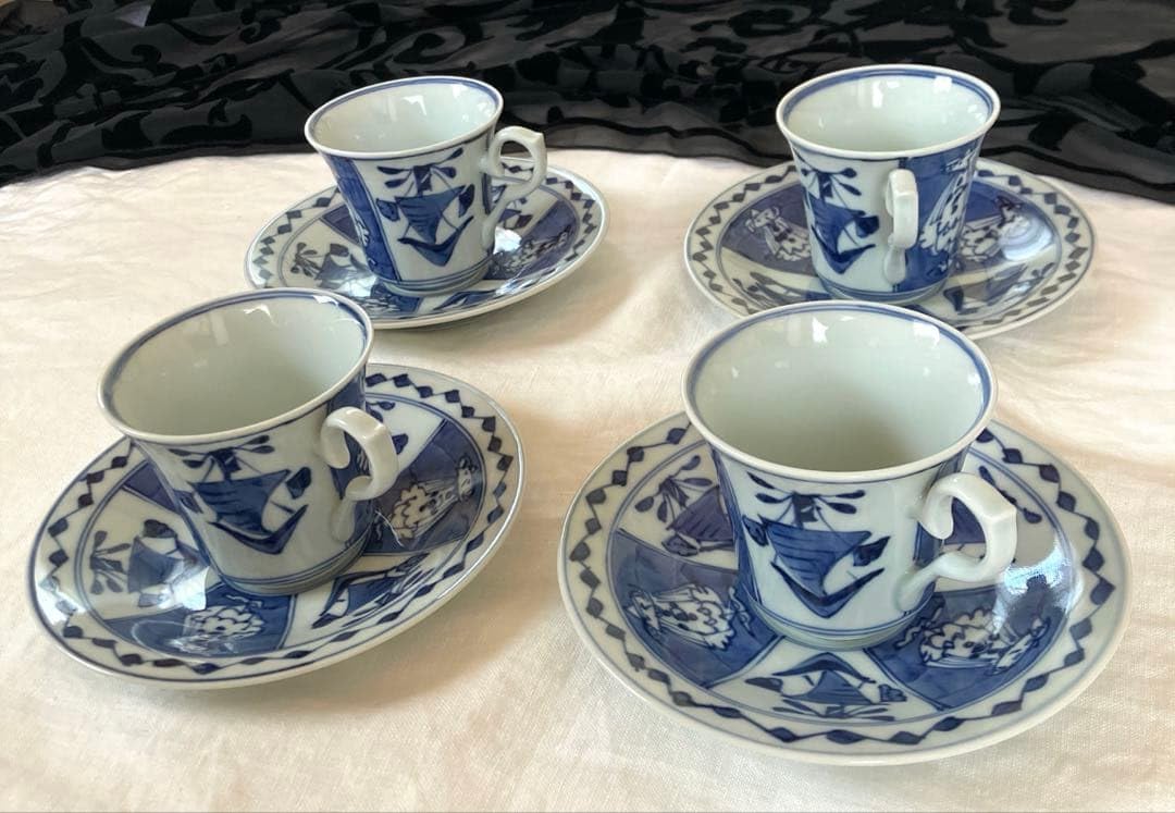 有田焼 しん窯 青花 食器　カップソーサー　セット Amazon | 有田焼 しん窯 青花 カップ&ソーサー 4客 | ノーブランド品