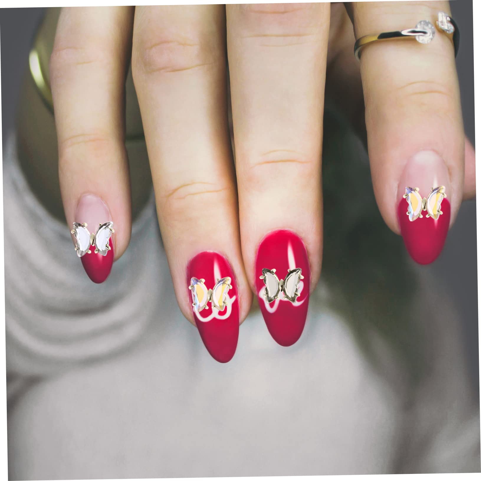 Healeved 160pezzi Charm Per Unghie Forma Di Farfalla Decorazioni Per Nail Art Glamour e Creative Adatte Per Manicure Professionale e Fai Da Te