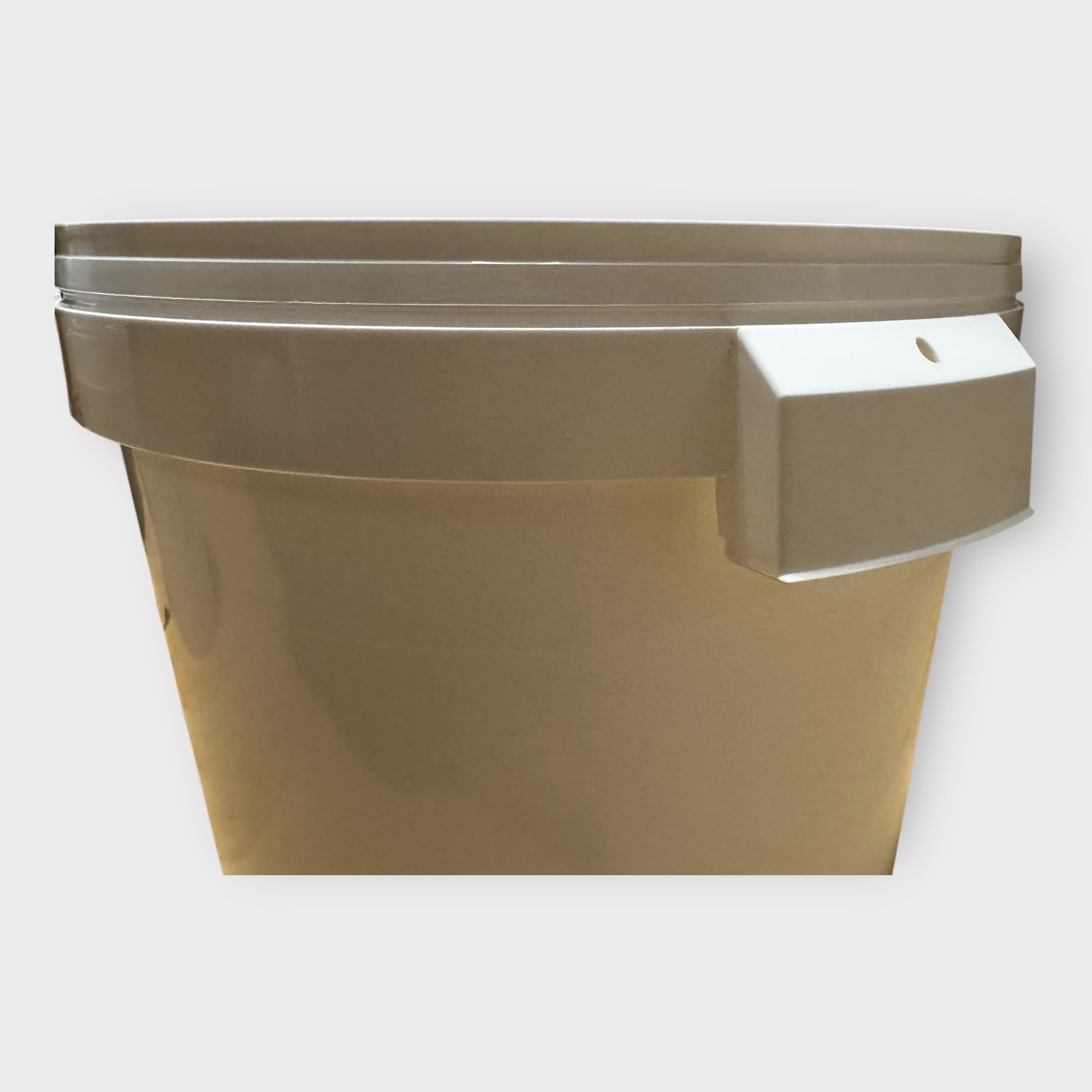 LOT 5 X Seau Plastique 32 L litres avec POIGNÉE RENFORCÉE ET Couvercle HERMÉTIQUE – Durable ET EMPILABLE pour Usage Domestique OU Professionnel