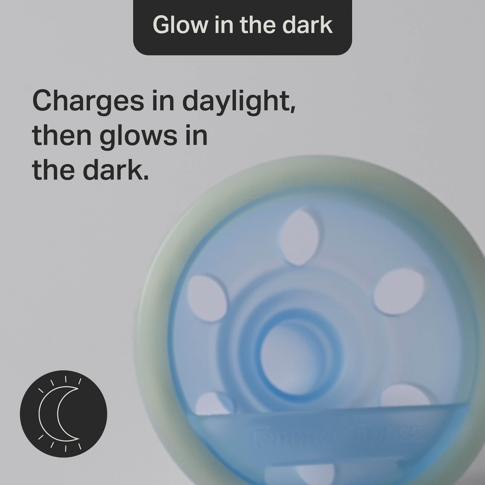 Tommee Tippee Breast-Like NightGlow Dummy, 6-18m, 4-Pack, Lightweight, One-Piece Silicone Design, Multi, Breast Like (Pack of 4) - Image 4
