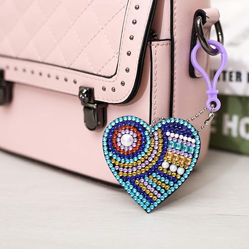 Miniatura 9 de HXYQMMY 5 llaveros de pintura de diamantes, kits de arte de diamantes para pintura de adultos con diamantes por números, colgante de corazón de