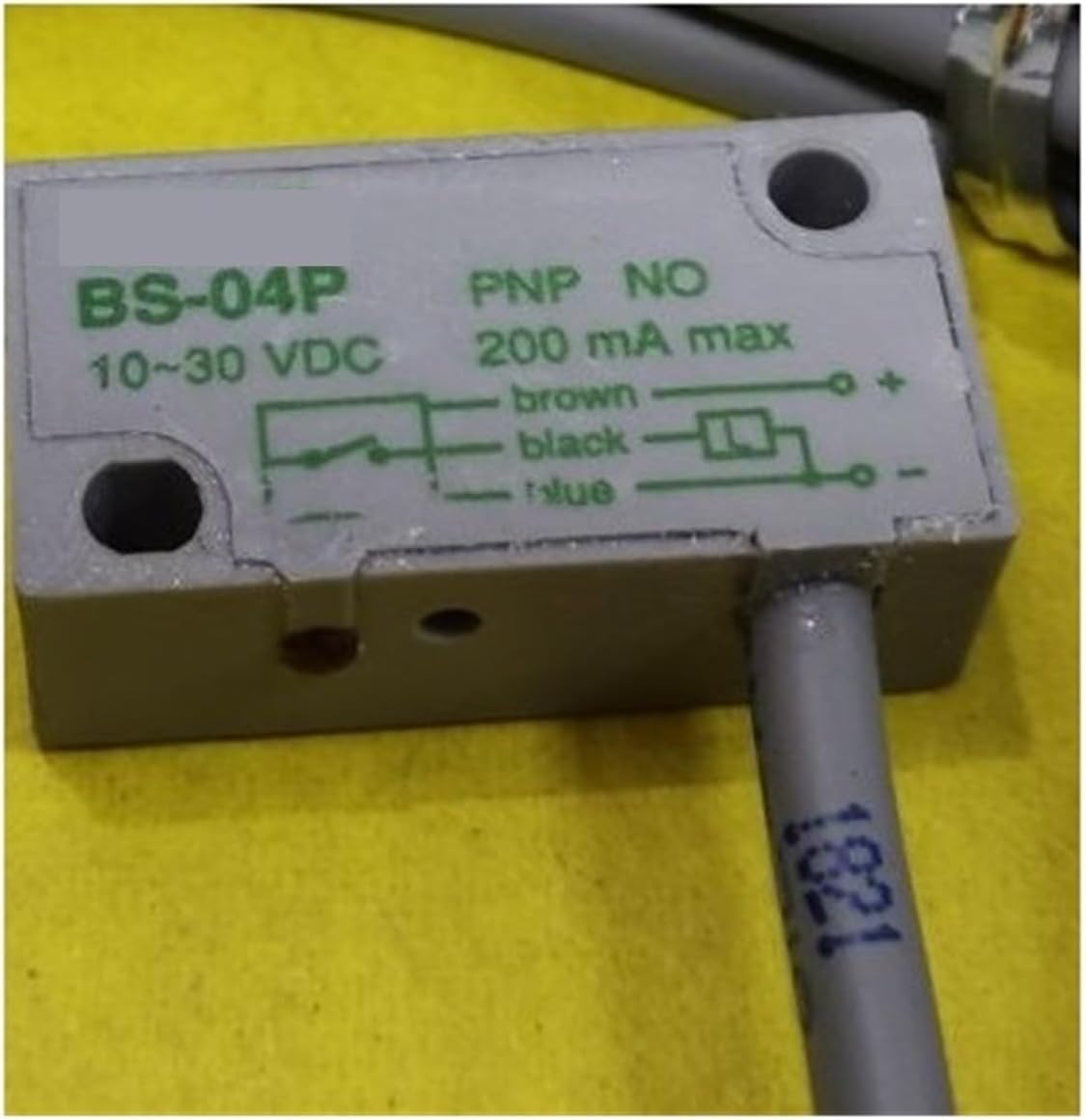 BS04P Photoelectric Switch Sensor