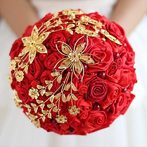 Wedding bride holding flower Chinese dragon and dragon coat red rose gold bouquet bride brooch bouquet bridal salon