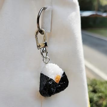 Simulation Food Rice Ball Sushi Keychain, PVC and Metal Realistic Food Charm Bag Key Pendant for Sushi Lover, Chef