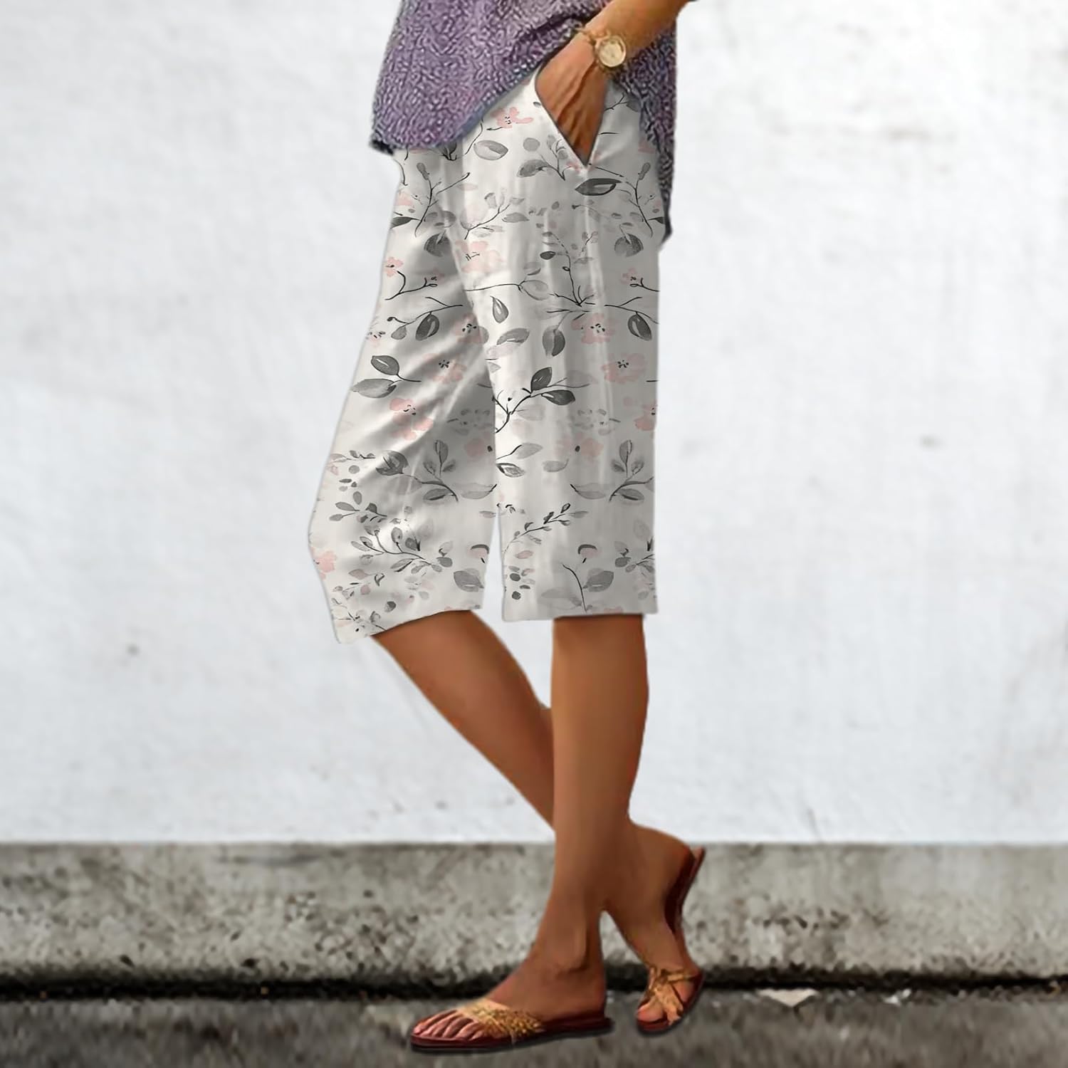 Capris Pants for Women Loose Fit Oversized Retro Elegent Vintage Floral Mid Rise Bermuda Shorts with Pockets - Image 2