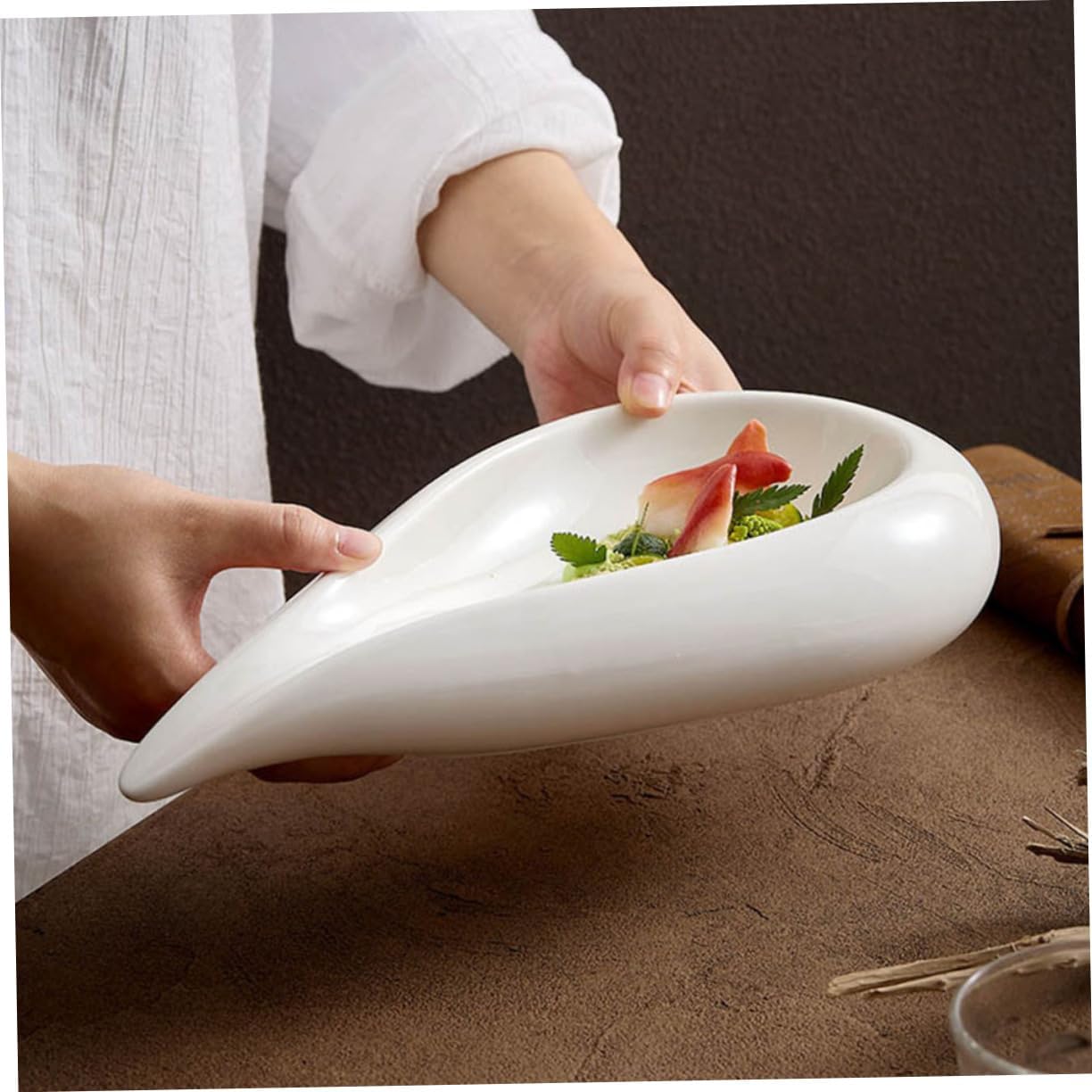 PRETYZOOM Ceramic Food Serving Plate Unique Water Drop Design and Easy to Clean for Fruits Seasoning and Appetizers for Restaurants and Home Use