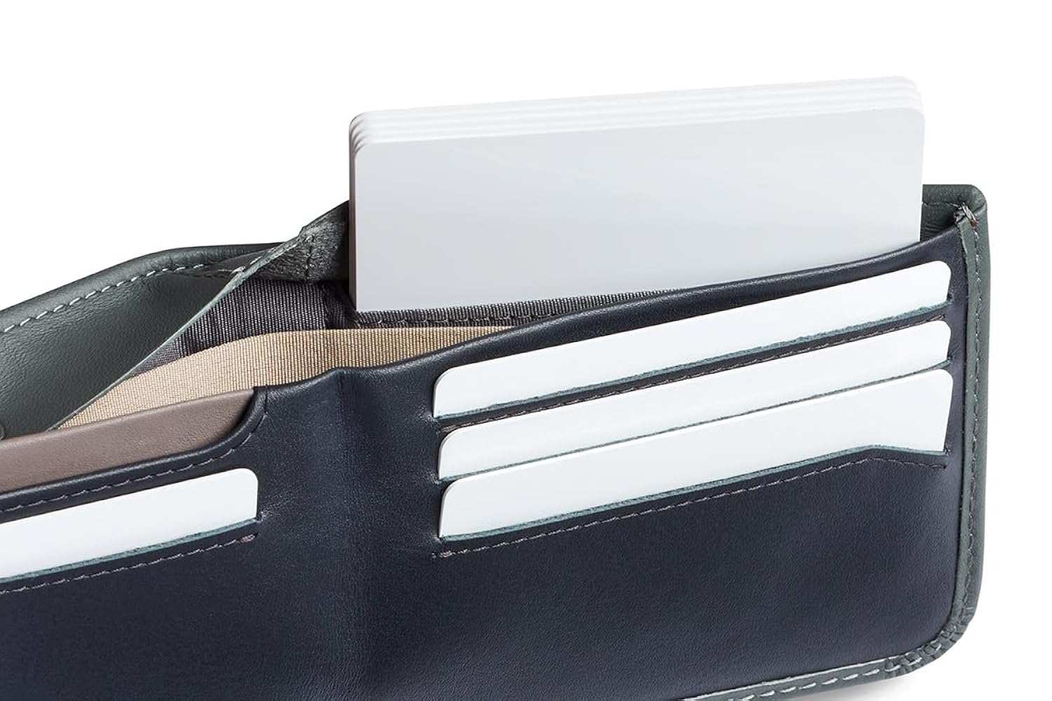 Amazon.com: Bellroy Hide & Seek, slim leather wallet, RFID
