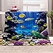 ZSDWGL Coperta Pelosa Coperta Divano Super Morbido e Caldo Coperta Pile Matrimoniale di Flanella 135 x 200 cm Pesce di mare azzurro