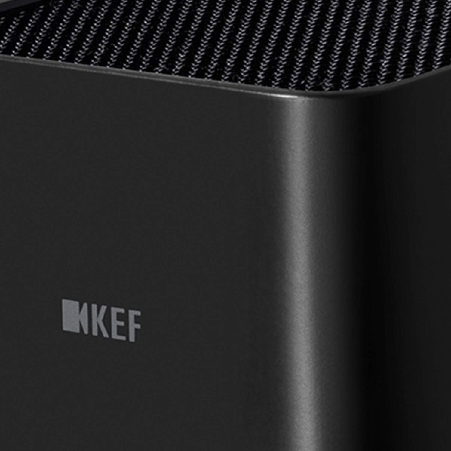 Amazon.com: KEF Porsche Design GRAVITY ONE Bluetooth Speaker (Black) :  Electronics