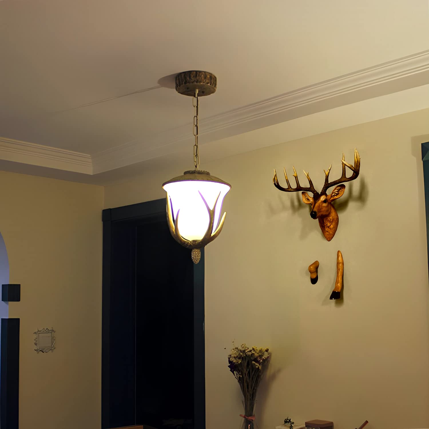 Wisząca lampa wisząca z poroża w kształcie płatka śniegu, żyrandol w stylu rustykalnym z żywicy, sztuczny róg jelenia, do jadalni, kuchni, wyspy, przedpokoju, sufitu