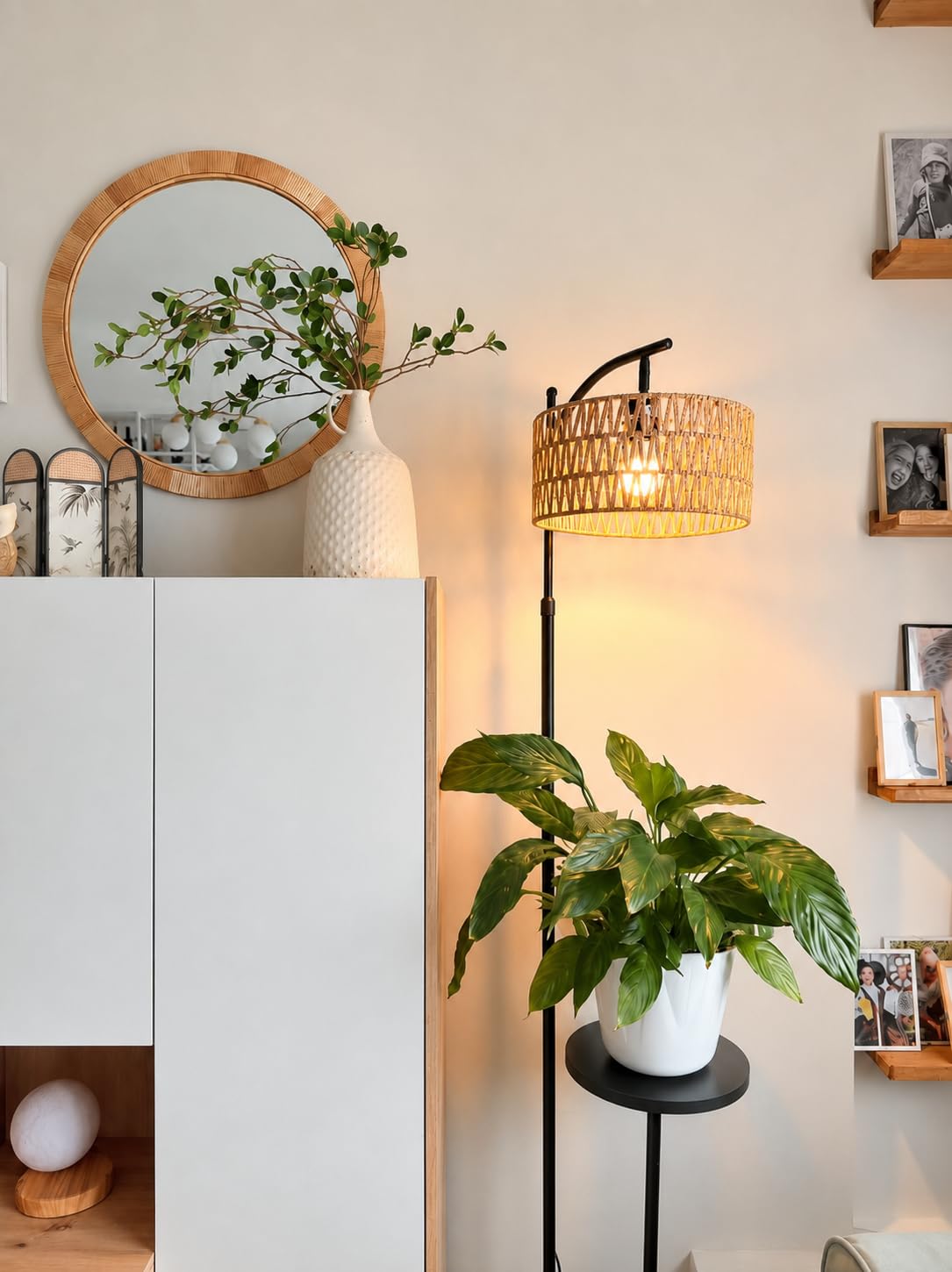 Lampadaire Vintage avec Étagères Noir Métal Rotin Boho Hauteur réglable 152-176cm Douille E27 Câble 2m