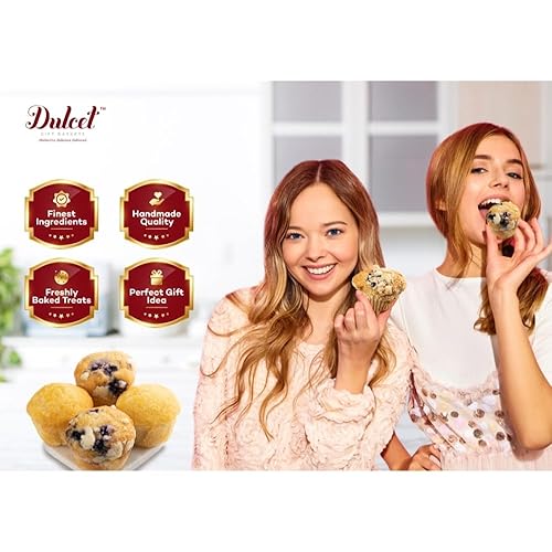 Miniatura 22 de Dulcet Gift Baskets Surtido de muffins antiguos de Navidad y Navidad con sabores deliciosos: arándano, arándano, maíz y nuez de plátano, gran regalo