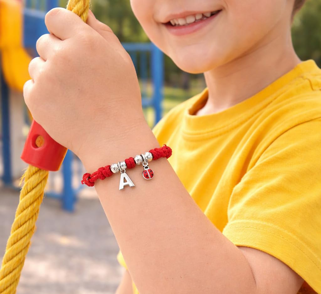 ViMon Braccialetto Portafortuna Bambino in Cordino Rosso Nautico con Coccinella Argento 925 e Iniziale Personalizzata – Regalo Compleanno, Prima Scuola, Onomastico – Fatto a Mano in Italia