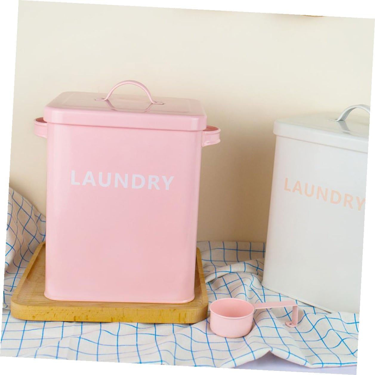 BESPORTBLE Pet Food Storage Bucket with Lid, Sealed Dog and Cat Food Container, Large Capacity Moisture-proof Rice Bin with Measuring Cup for Household Use