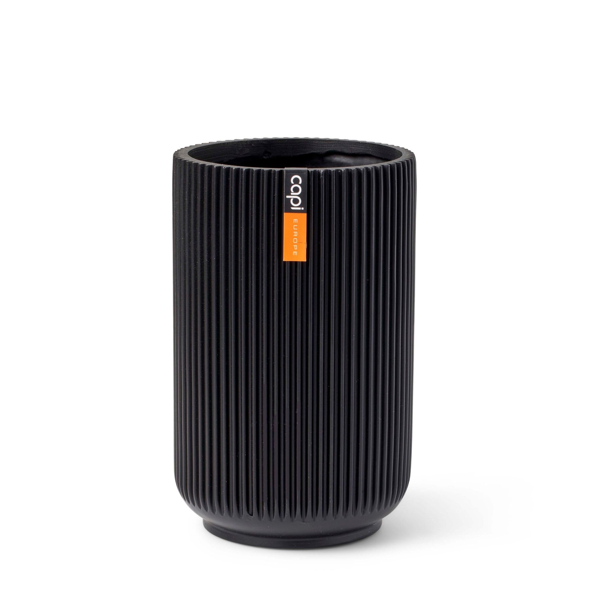 Capi Europe - Vase Haut Groove - 22x32 - Noir - Ouverture Ø22 - Pot intérieur et extérieur - BGVBL435