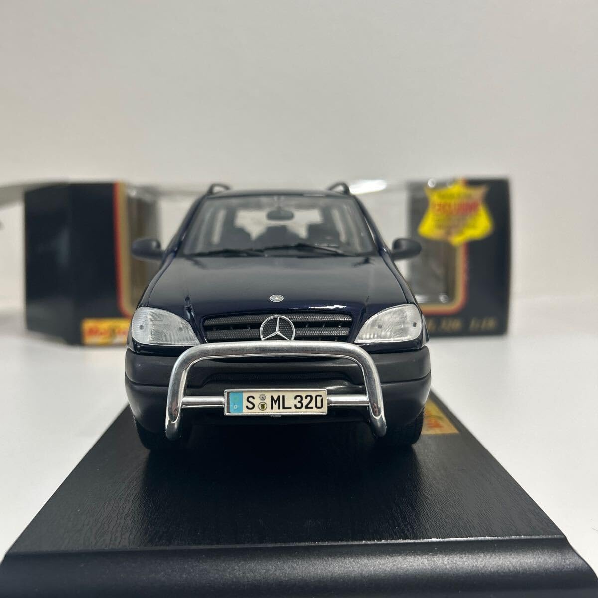 Amazon.co.jp: Maisto Special Edition 1/18 Mercedes Benz ML320 Mist