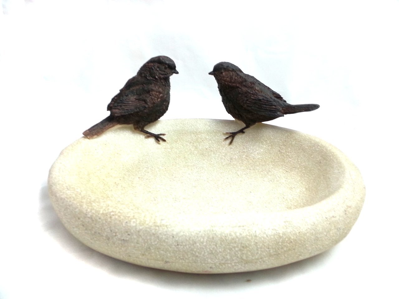 Bain d'oiseaux LO2442900 stable contre le vent pour abreuver la faune