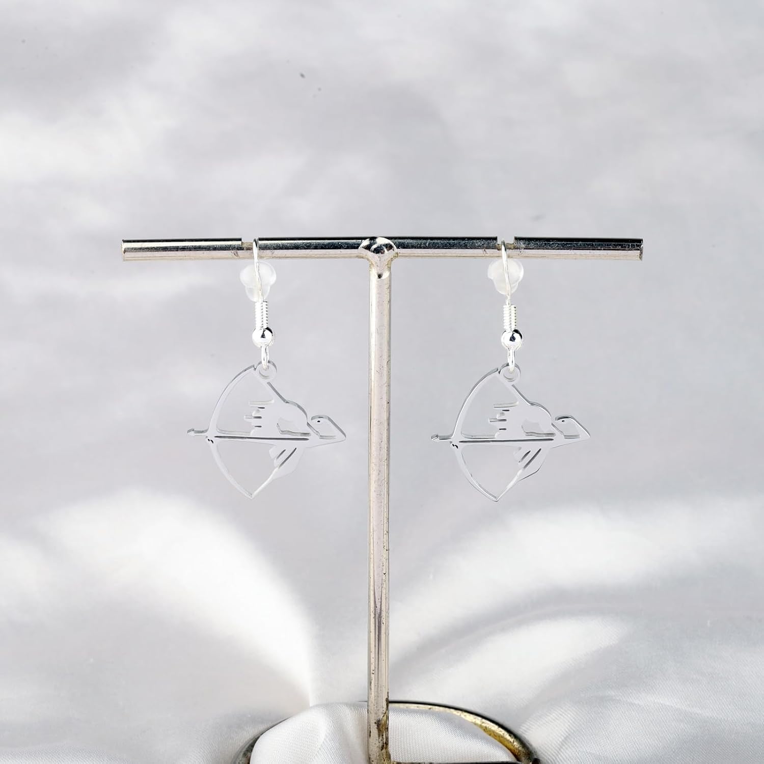 OKEYCH Archer Gift Archery Earrings Arrow Fan Jewelry Hunting Lover Gift