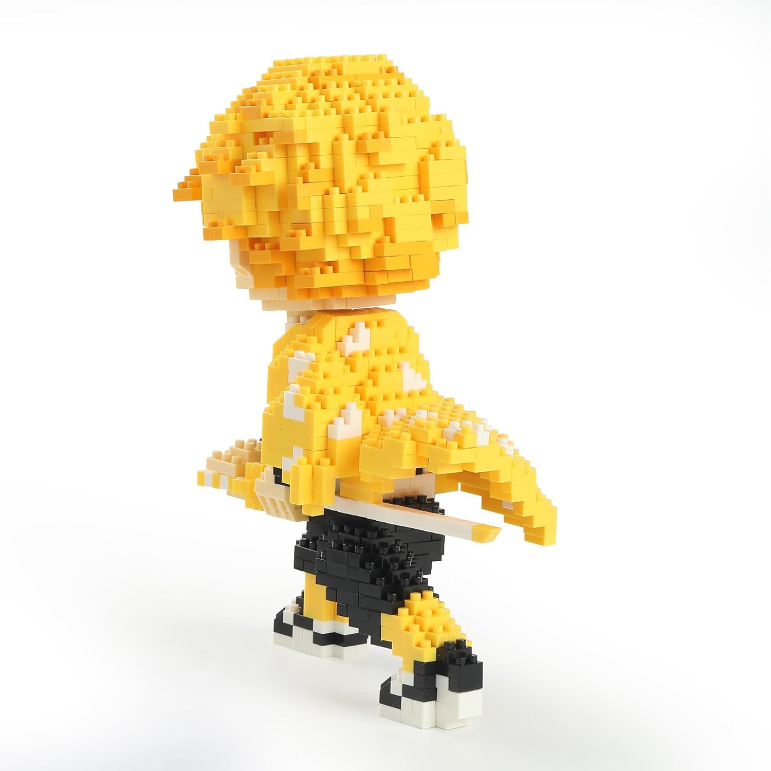 Back view of the completed MACTANO Zenitsu Agatsuma micro building block figure