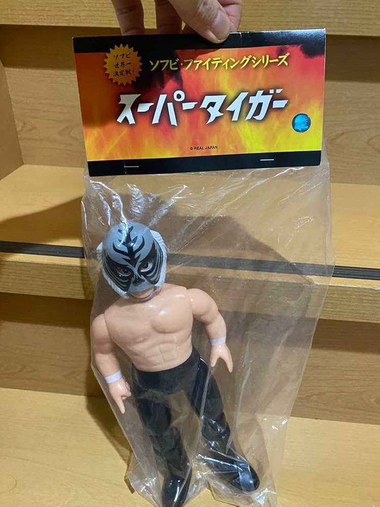 イングラム ソフビ ファイティングシリーズ SFS スーパータイガー 銀閣版 Amazon.co.jp: イングラム ソフビ ファイティングシリーズ SFS