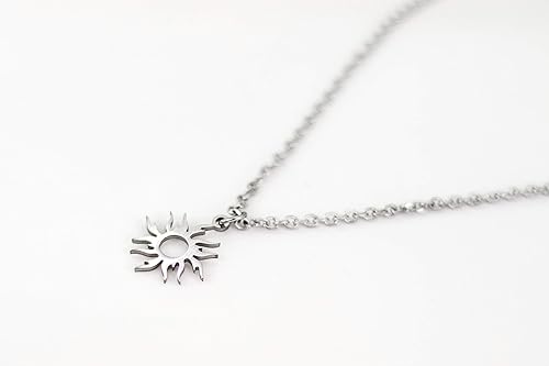 Miniatura 5 de Collar de sol, dije de sol y cadena de acero inoxidable en tono plateado, impermeable, regalo personalizado para ella, joyería de verano minimalista