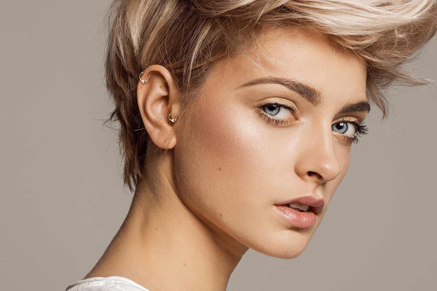 PIERCINGLINE 750er Gold Segmentring Clicker | 18 KARAT | KRISTALL | Piercing Ring Septum Helix Tragus | Farb & Größenauswahl