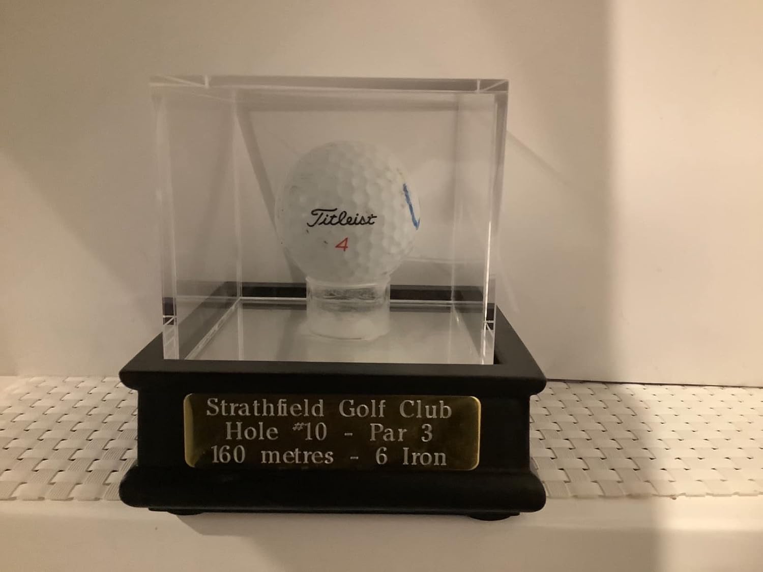 DisplayGifts Golf Ball Display Wooden Stand Case with UV Protect Acrylic Cover GB13 Cherry Stand