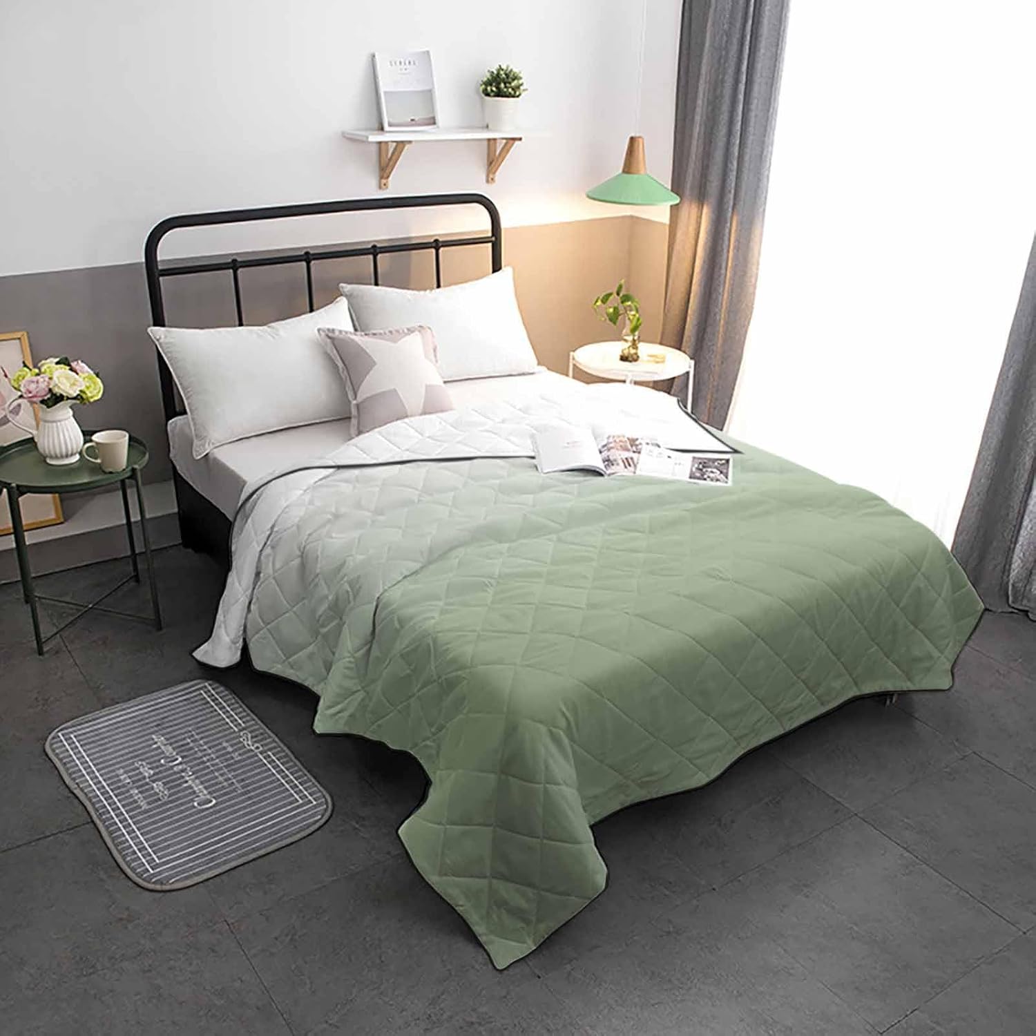 T&H XHome Quilt Full Size Luxury Quilted Comforter Bedspread-Thin Soft Cozy, Sage Green Ombre Color Gradient Reversible Stitched Lightweight Quilt Coverlet for All Season