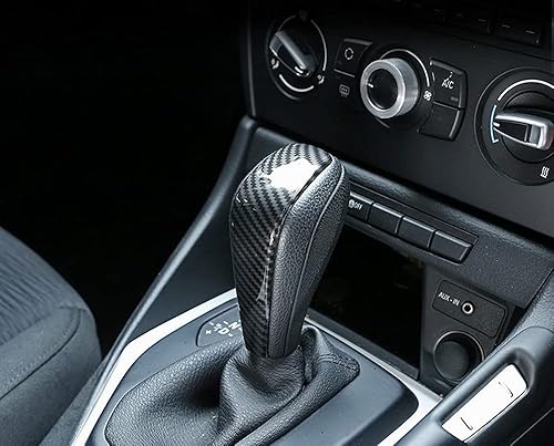 Miniatura 6 de iJDMTOY Carcasa para pomo de palanca de cambios con patrón de fibra de carbono, color negro brillante, compatible con BMW E87 1 Series, E90 E92 3