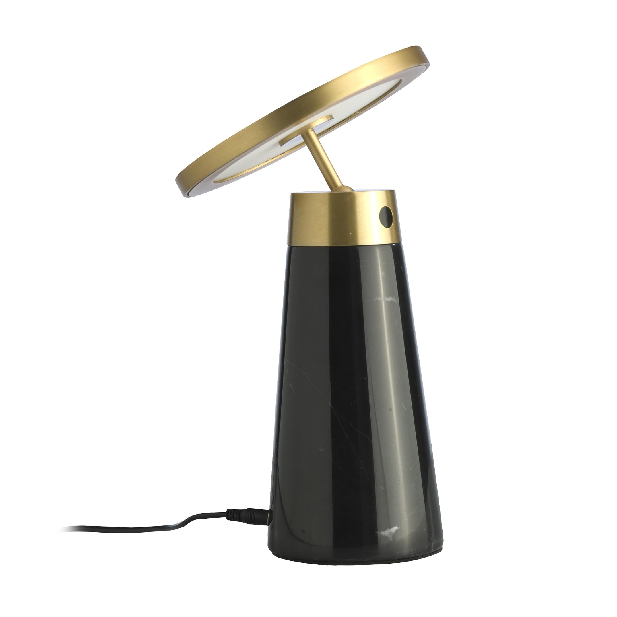 Lámpara de sobremesa con cuerpo de mármol porcelánico similar nero marquina y disco direccional de acero pulido dorado. Dispone de dimmer regulable en intensidad y color