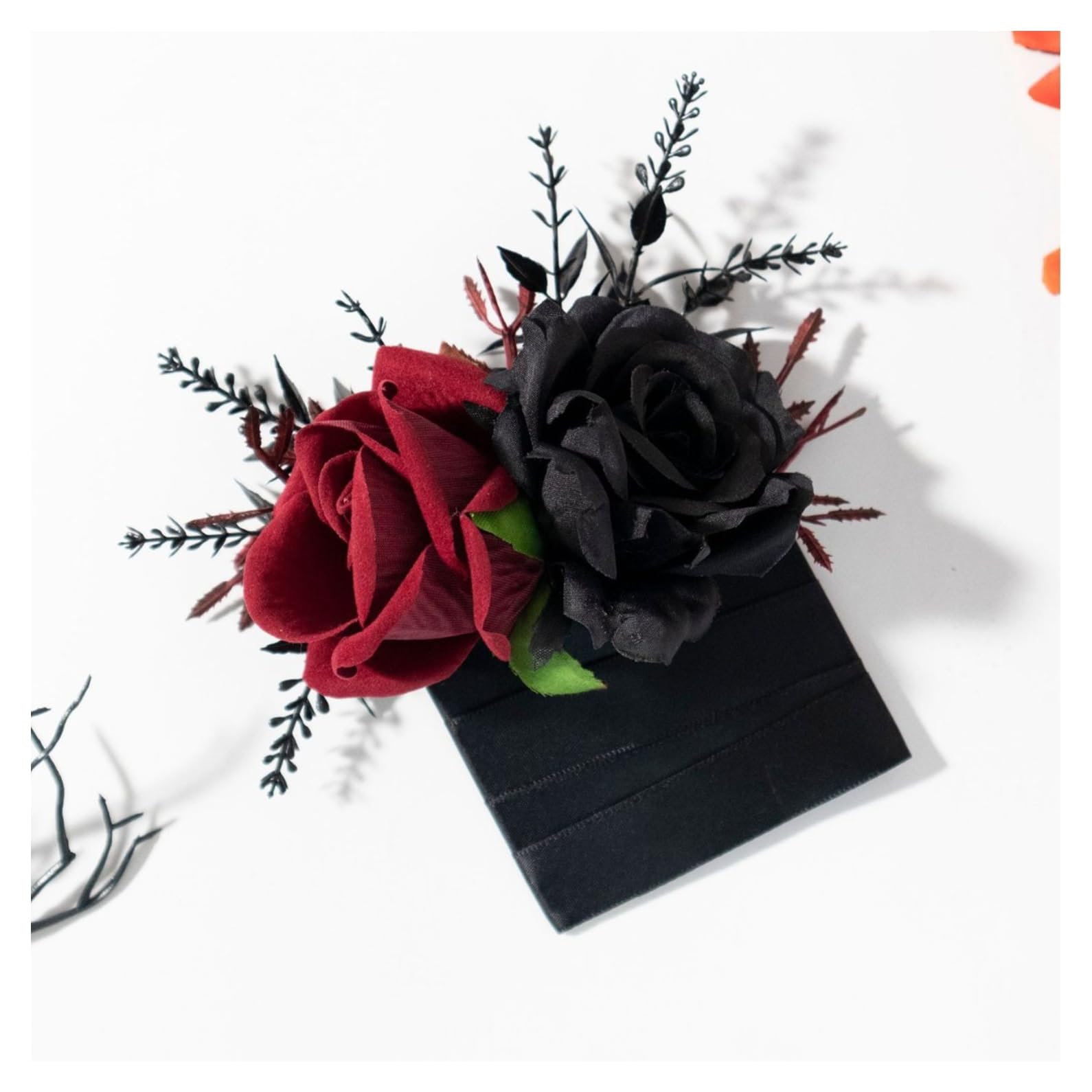 Gothic Boutonniere, ręcznie robiona bombka wampira, czarna, gotycka, róża, kwiat, przypinka, broszka ślubna dla panny młodej, pana młodego, czarna, 4 sztuki