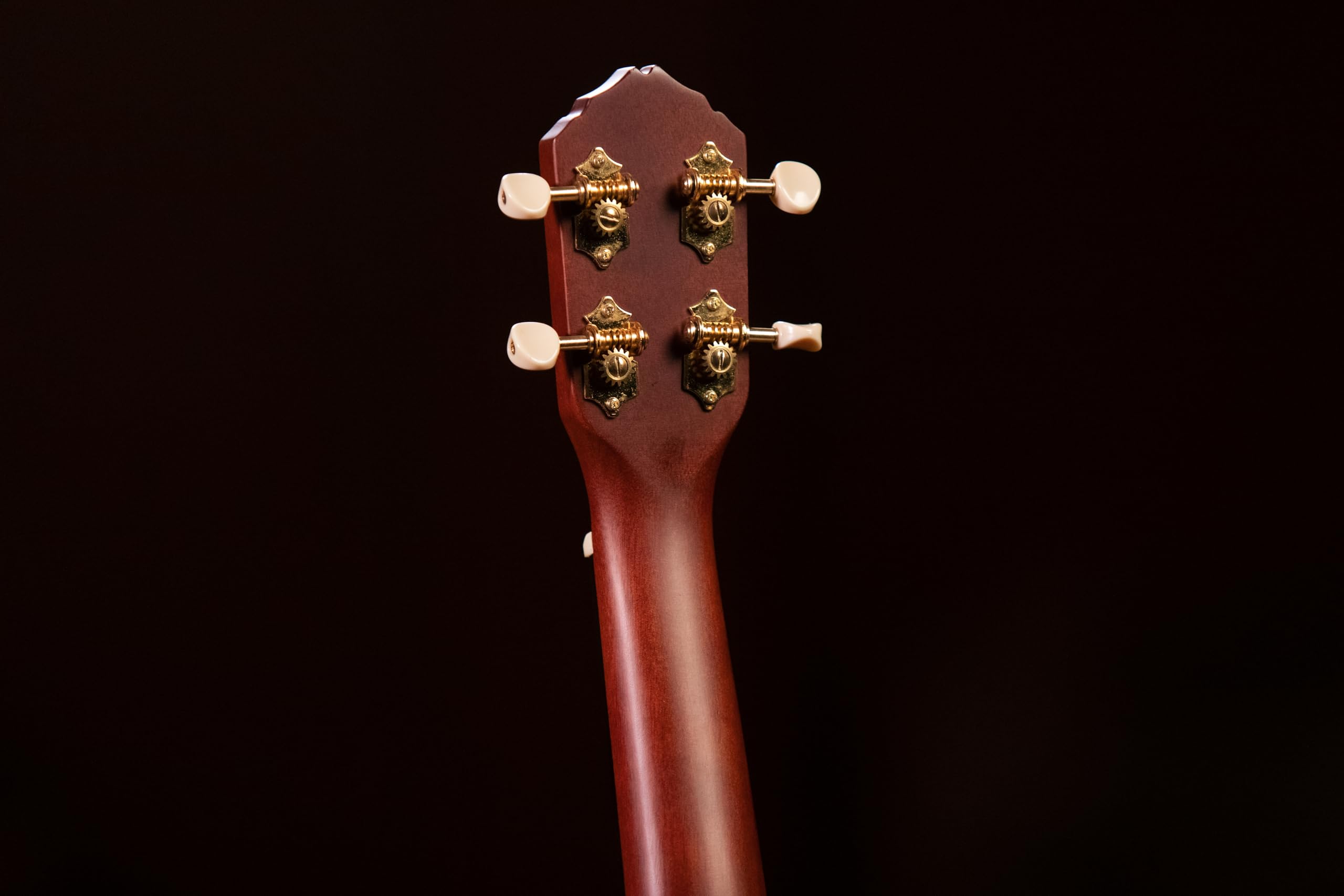 Ortega Guitars Akustyczne Ukulele Koncertowe – Seria Timber – W Zestawie Z Pokrowcem – Mahoń, Wykończenie Naturalne (RU11)