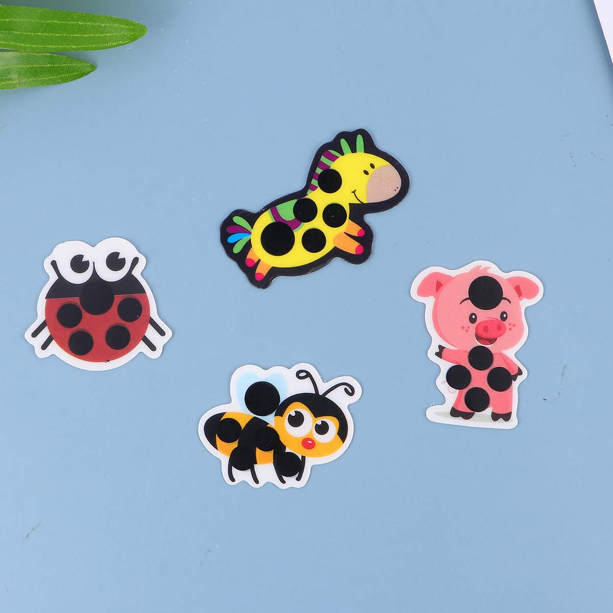 6Pcs Multicolor Forehead Stick-On Fever Kids Fast Temperature Fever Continuously Fever Temperature Monitoring Stickers Fever Stickers for Children